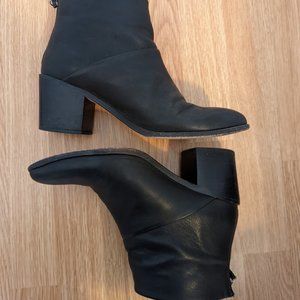 NISOLO Dari Commuter Black Leather Block Heel Boots US 9